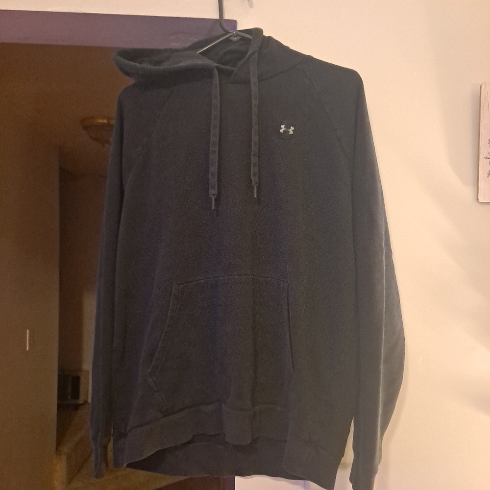Men's UnderArmor hoodie